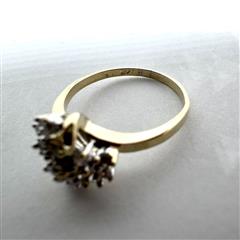 Lady's Gold Ring 14K Yellow Gold 3g Size:8